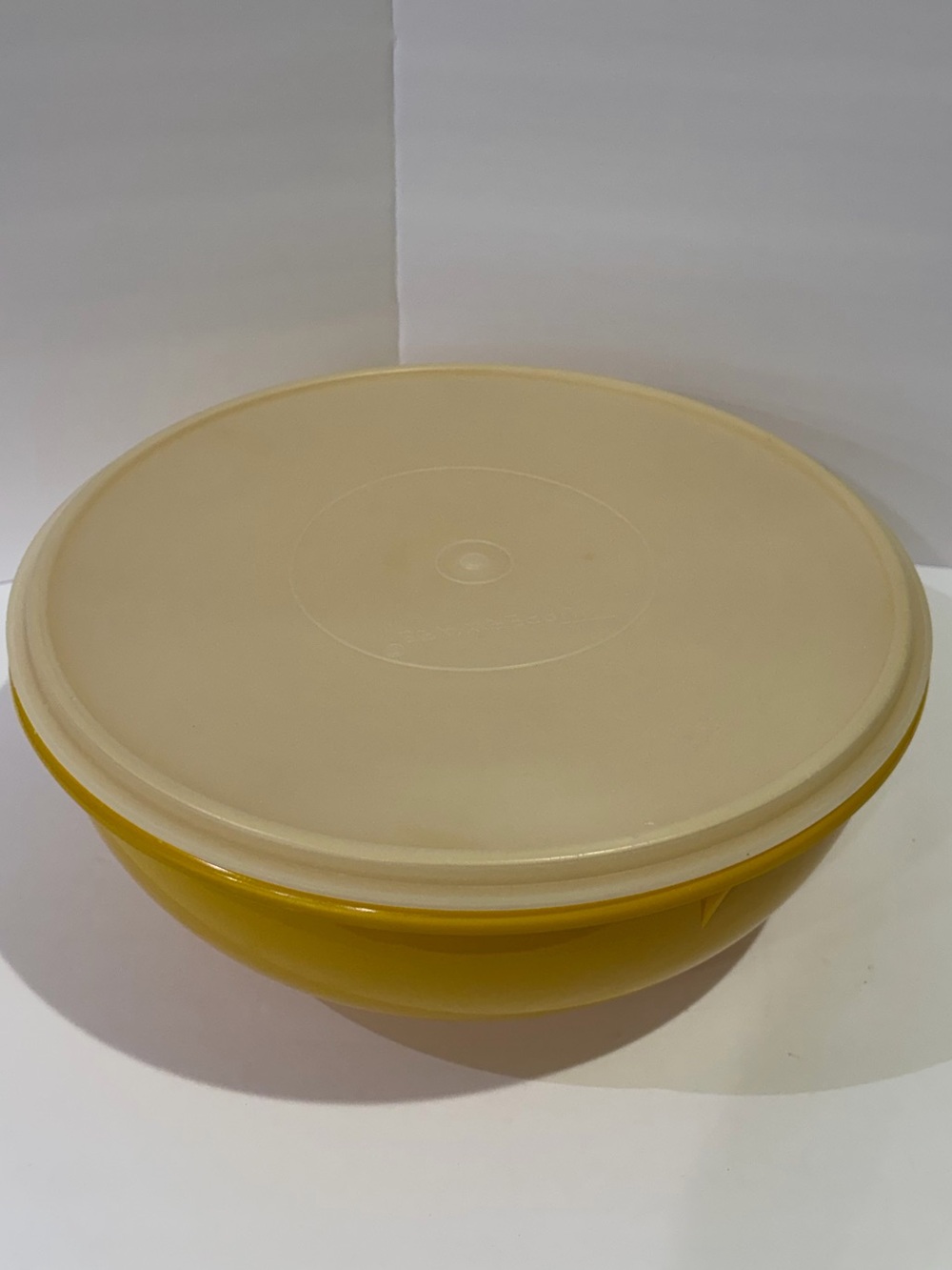 Vintage Tupperware Fix N Mix Harvest Yellow Large Bowl With Original Sheer Lid